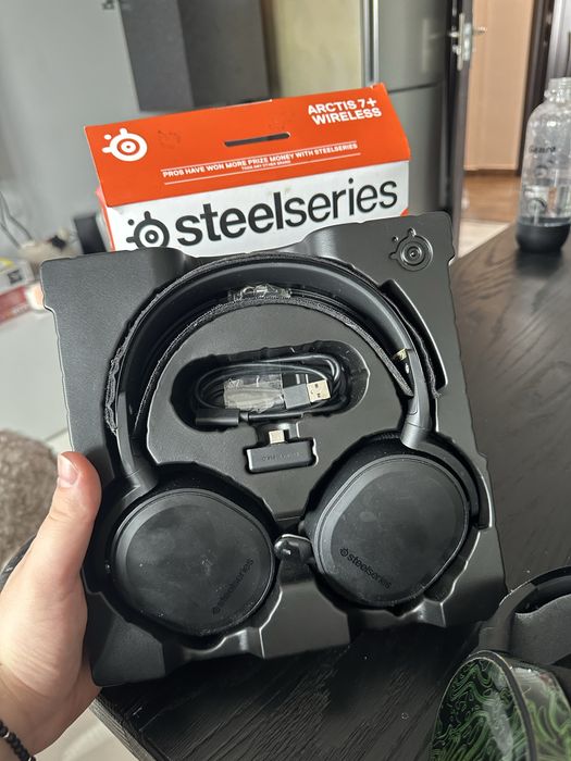 STEELSERIES Безжични слушалки лот - arctis 7+,arctis 5, arctis 1