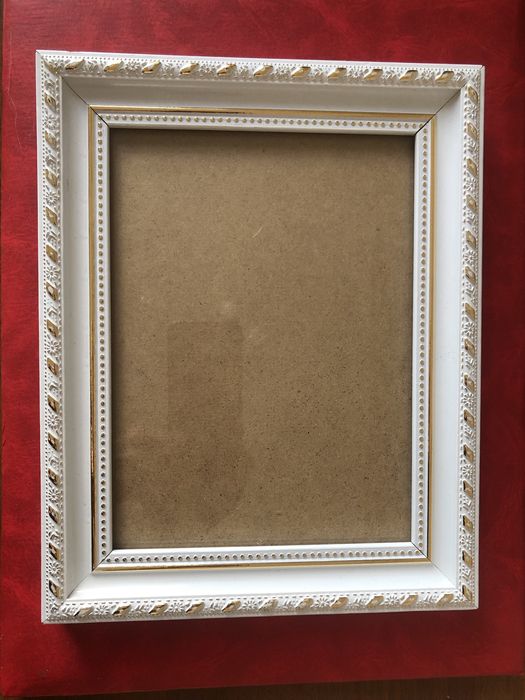 Продаются рамки для фотографий