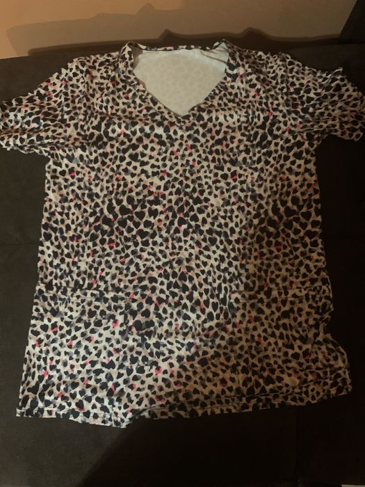 Медицинска цветна униформа