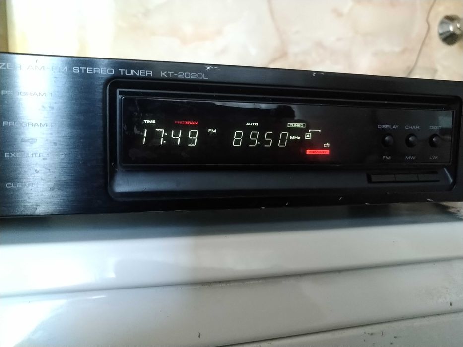 Kenwood KT-2020L PLL stereo tuner