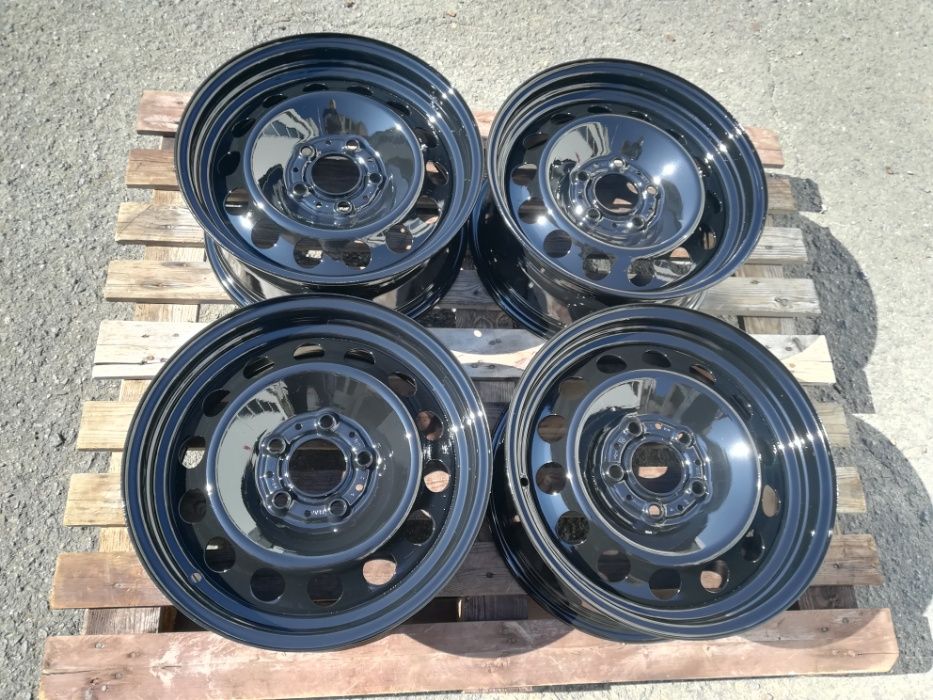 16 цола 5 х 120 мм БМВ Е90 - Оригинал !