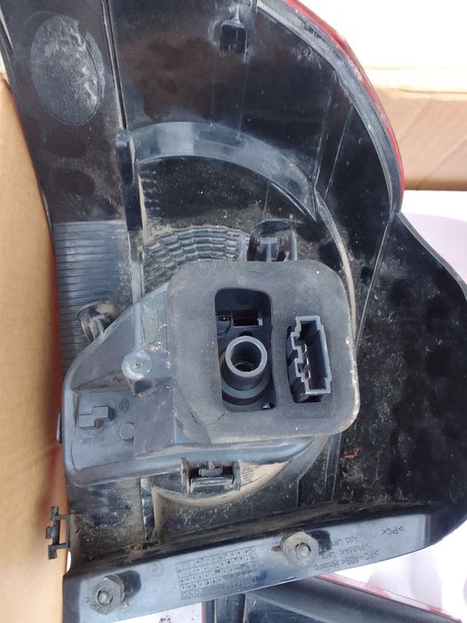 Стопове hella за  Vw Голф 6 с фабрично червени мигачи!