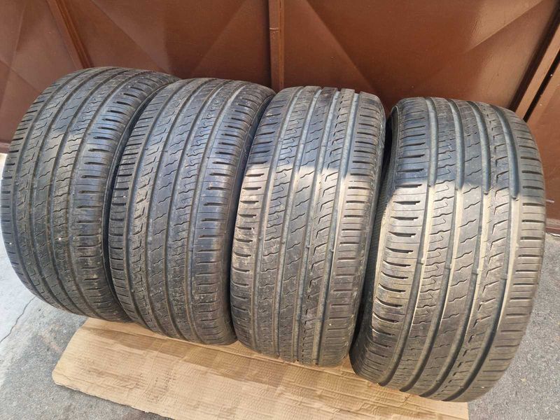 4 anvelope de vara Barum R20 255/45 DOT4624