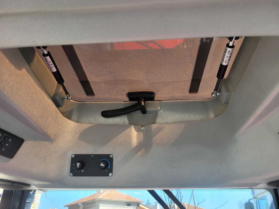 трактор TAVOL  90k.c.