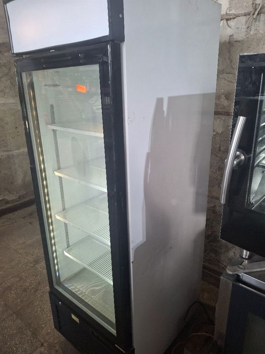 Хладилна витрина минусова/ фризер