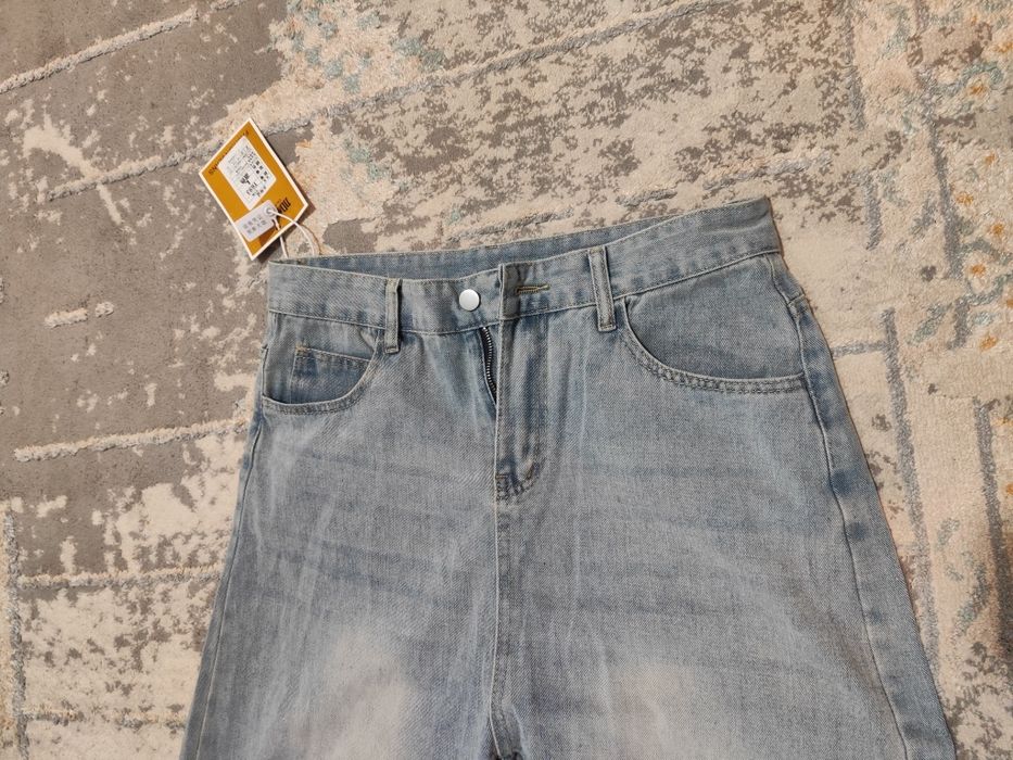 Джинсы широкие Л