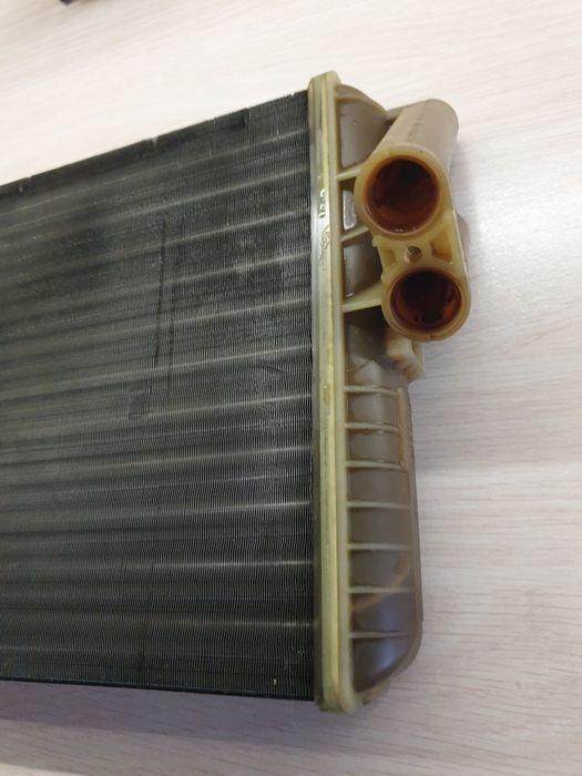 Радиатор отопителя актрос MP1
