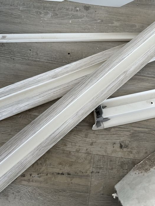 Продам разобранный плинтус