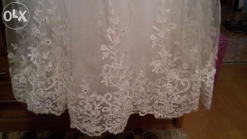 Сватбена / булчинска рокля