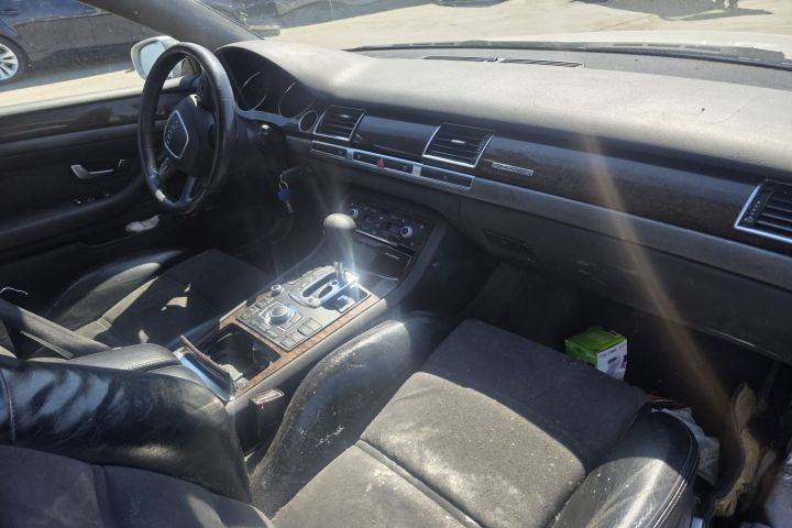 Galerie admiși cu clapetă accelerație 2900312519 Audi A8 2006