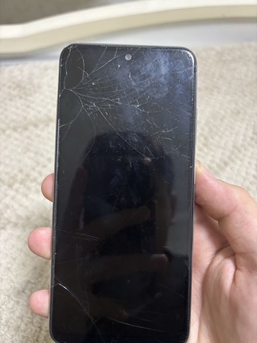 Редми   нот  10S.