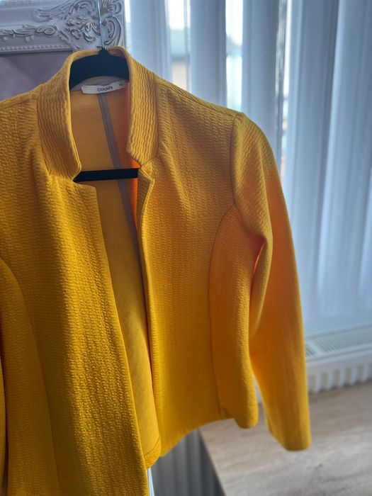 Сако-пролетно,жълто