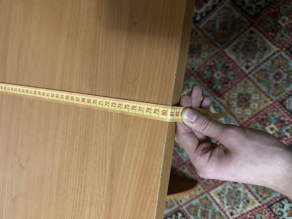 стол хороший большой