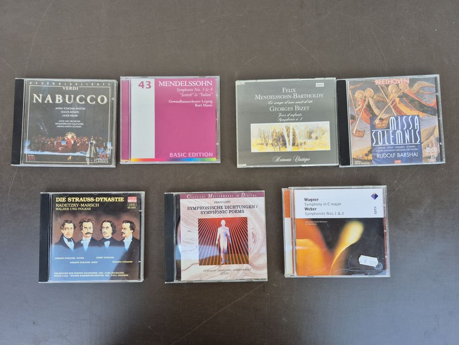 Vând 35 CD,muzica clasica Mahler, Wagner, Hayden, Verdi,Beethoven,Strauss,Schubert, Tschaikowsky,Brahms,Handel, Listz,Mendelssohn,Ravel