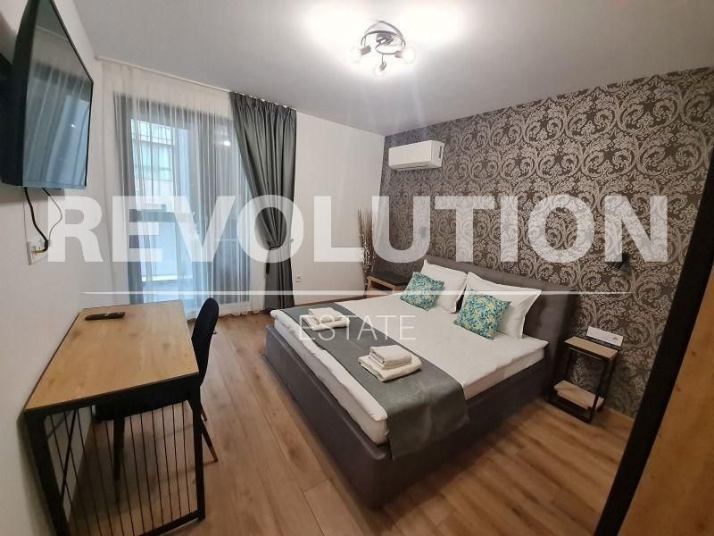 Дава се под наем Двустаен апартамент в Варна, ВИНС - 50 кв.м за 700 € - Снимка #3