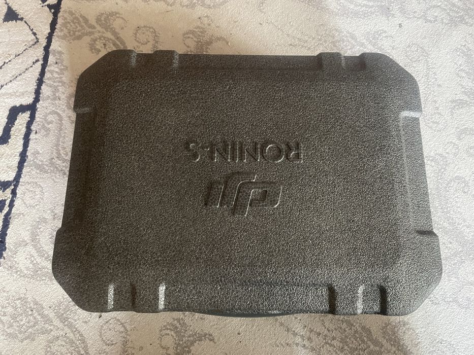 Стедикам для видеосъемки Ronin -S dji