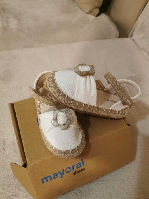 Детски сандалети на Mayoral 22момер