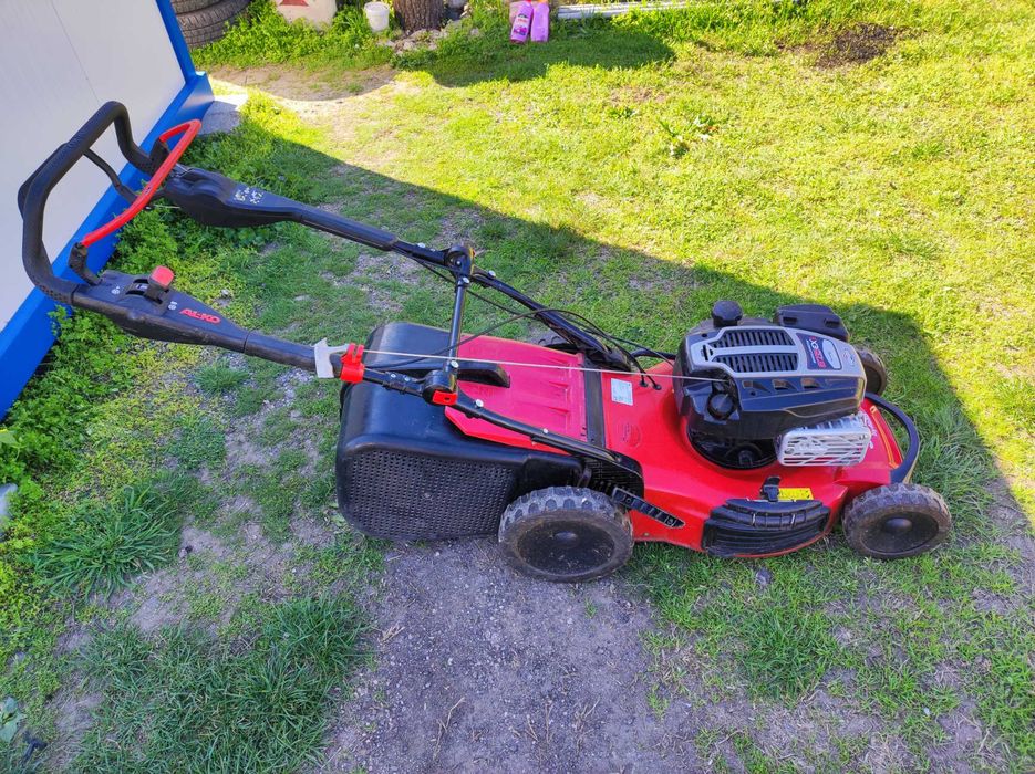 Бензинова самоходна косачка Alko 2018г Briggs&Stratton 875series 190cm 4,5кс 4t 50см 42кг с кош