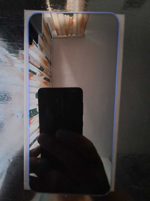 SAMSUNG Galaxy S25