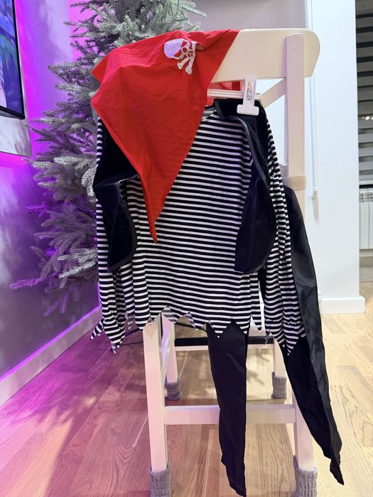 Прокат костюмов новогодних