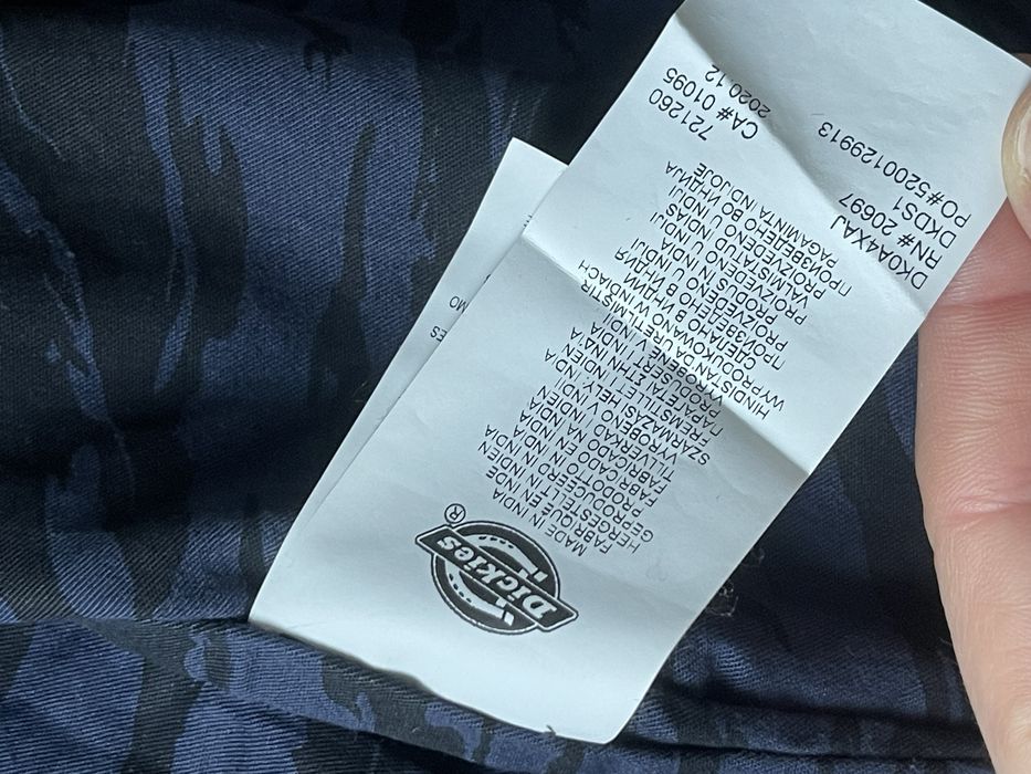 Dickies интересен елек