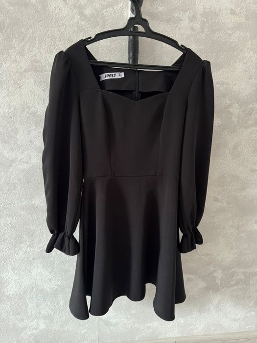 Продам платья в отличном состоянии