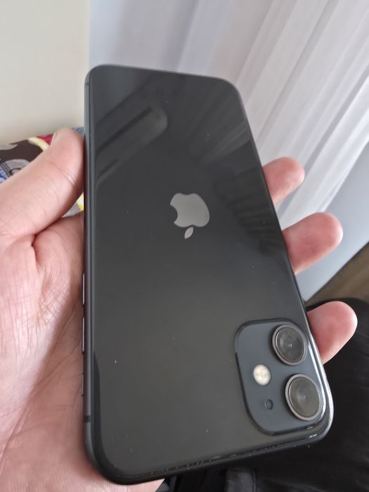 Iphone 11 128 акбар 72