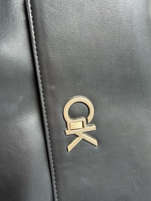 Дамска чанта Calvin Klein