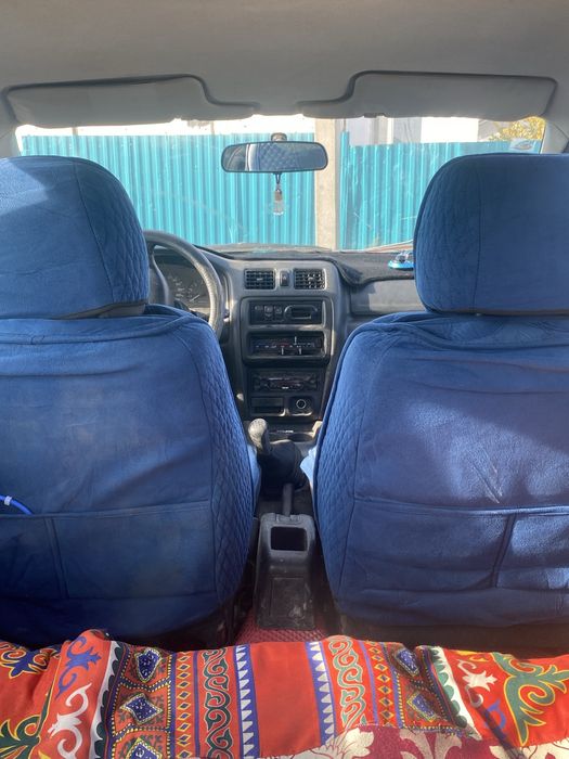 Mazda 323