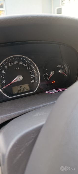 Hyundai.     sonata