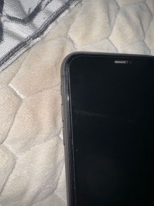 Телефон IPhone 11 описание читайте