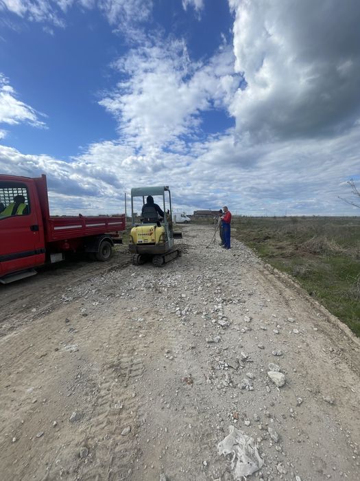 Inchiriez miniexcavator la cele mai bune preturi