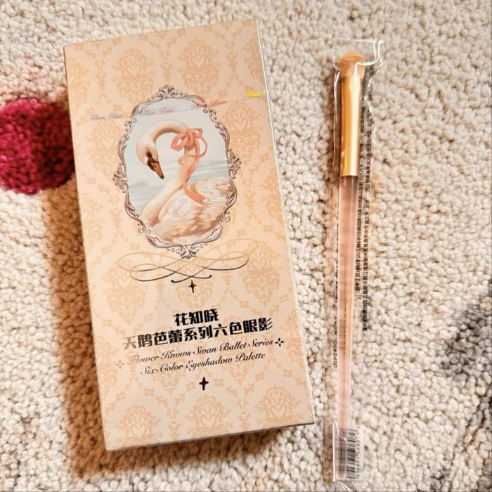 Flower Knows - Paleta Swan Ballet