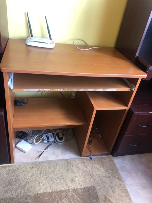 Бюро за Компютър или Лаптоп