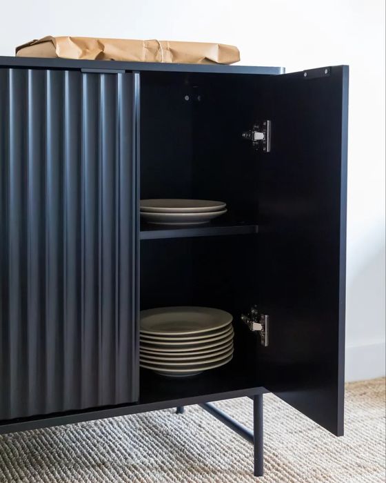 NOU Comodă înaltă "GLASTONBURY", negru