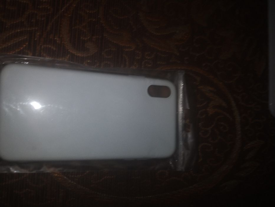 Продаю чехлы коплю на айфон