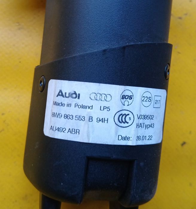 Rulou portbagaj retractabil Audi A4 B9