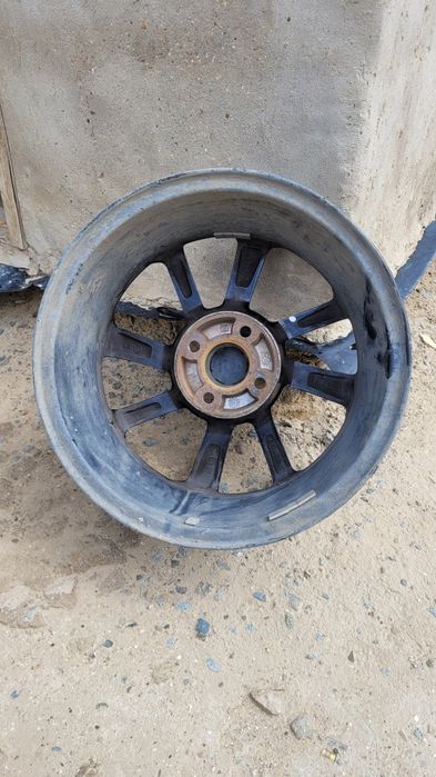 Продам R15 литой диски