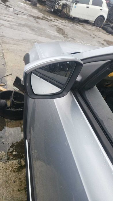 Oglinda electrica stanga/dreapta skoda octavia 3