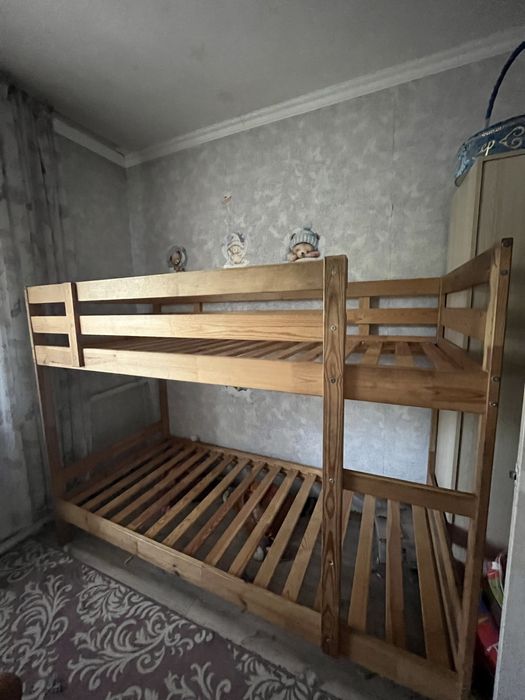 Продам 2 х ярусную кровать