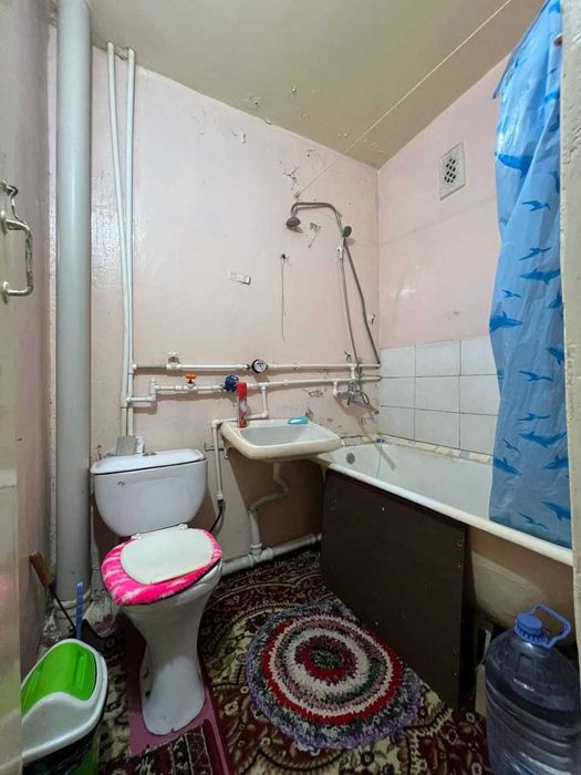 Киргили Пеликанда 4/3 этаж 1хона уй ижарага берилади