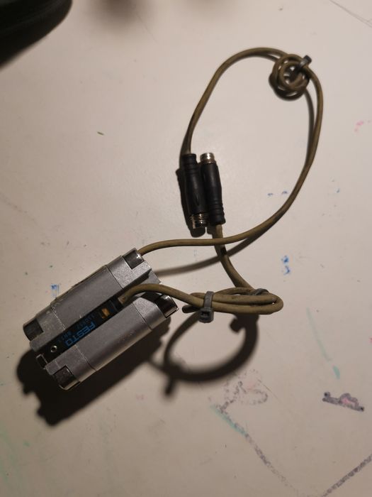 Cilindru pneumatic Festo ADVU 12-10-P-A