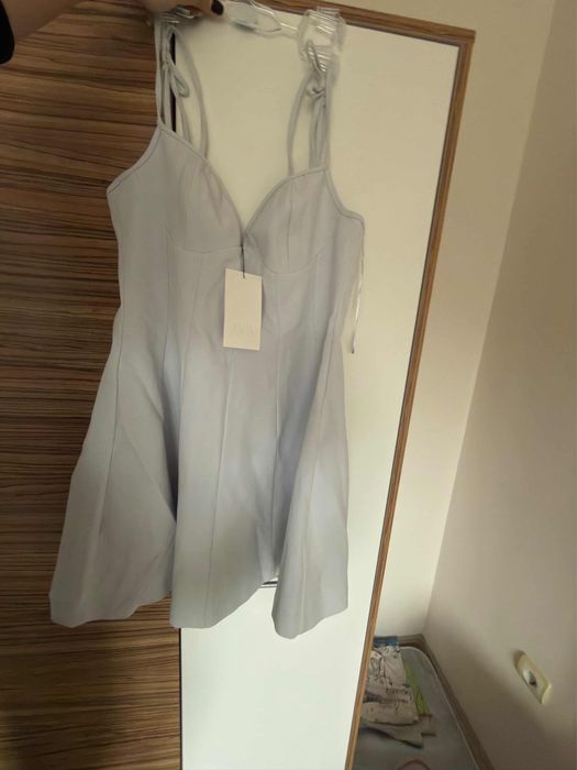 Рокля ZARA – светлосиня / пастелен нюанс