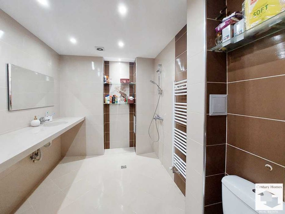 Продава се Четиристаен апартамент в Велико Търново, Център - 136 кв.м за 2028 €/кв.м - Снимка #6