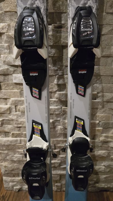 Skiuri Nordica marimea 130 cm+Clapari Nordica 23.5