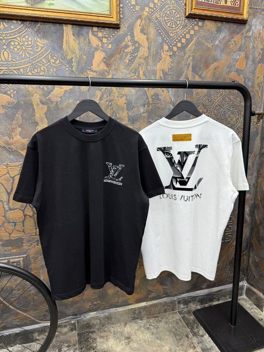 Мъжки тениски различни модели