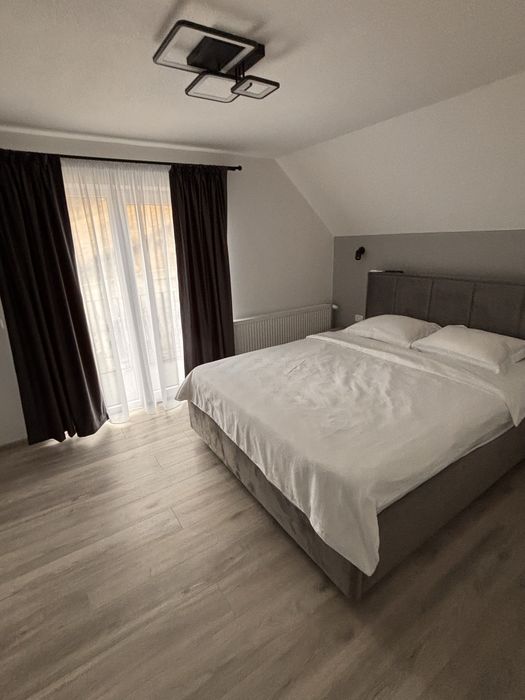 Cazare Poiana Marului, Brasov (casa/cabana de inchiriat)