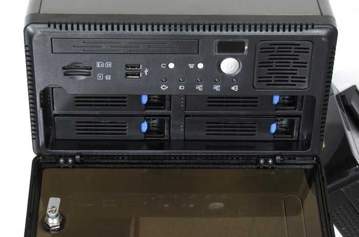 Mini NAS Chenbro + дъно Gigabyte MB10-DATTO-07 (Xeon D-1521, 2x10G LAN) 16GB RAM