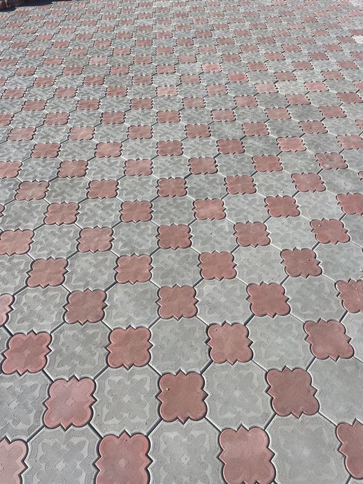 Брусчатка ………………………………