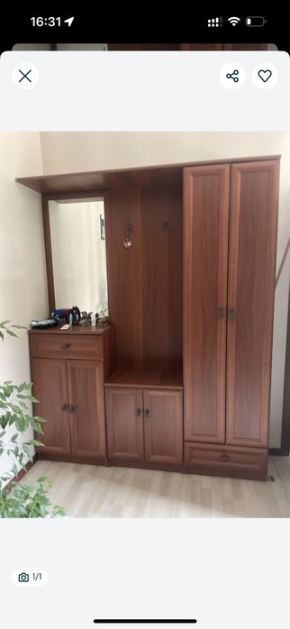 Для прихожей шкаф